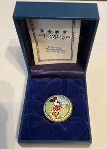 Mickey klassische Emaille von Halcyon Days Disney Minnie Mouse Golf neu im Karton - Bild 1 von 9