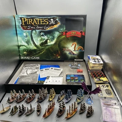 PIRATES QUEST for DAVY JONES GOLD + OCEAN EDGE + SPANISH MAIN Board Game Wizkids - Image 1 of 4