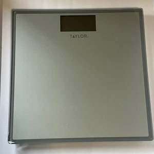 Taylor 7558410210 Badewannenwaage, Kapazität 180 kg/400 Pfund fehlender Batteriedeckel getestet - Bild 1 von 7