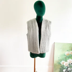 Vintage Koslows Mink Fur Vest S Womens 70s Quiet Luxury Glamorous Ski Holiday - Picture 1 of 14