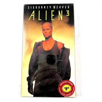 Alien 3 VHS Blockbuster Rental Previously Viewed Sigourney Weaver Fox Viedo - Image 1 of 2