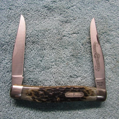 Parker Frost / Schrade  1978-3  "Johnny Muskrat" Bone Handles - Image 1 of 4