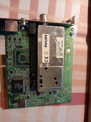 Pinnacle Systems SV24 0045 ROB2D-51009464-4.0 PCI TV Tuner Card - Immagine 1 di 3