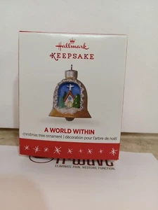 Hallmark Andenken Eine Welt im Inneren 2. in Serie Miniatur Ornament 2016 - Bild 1 von 1