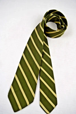 Corbata de Colección Años 50 Brooks Brothers Makers Rayas Amarillas sobre Seda Verde 53.5" x 3" Foto 1 de 4