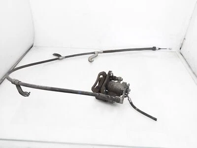 Pinza de freno trasera derecha pasajero Hyundai Veloster 2016-17 1,6 L tracción delantera 58400-2V350 Foto 1 de 4