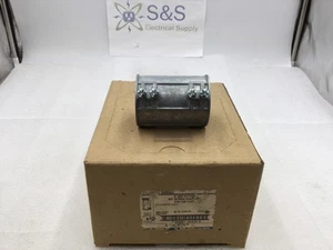 Steel City TK226SC 2" EMT Set Screw Conduit Coupling Zinc Die Cast/Concrete - Picture 1 of 6