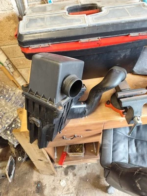 Air filter box for vw polo skoda fabia seat ibiza 9n3 2005-2009 - Image 1 of 2