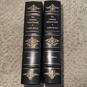 Legal Classics Bibliothek Das amerikanische Commonwealth von James Bryce 2 Bände - Bild 1 von 6