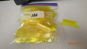 Yellow File Folder Tabs Bag of 100 - Picture 1 of 2