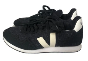 Veja SDU Rec Flanell - dunkelschwarz mit weißen Akzenten Turnschuhe - Damen Größe 9 - Bild 1 von 7