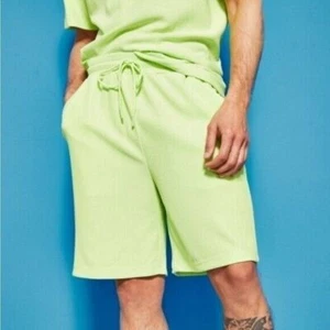 Royalty by Maluma Men's Relaxed-Fit Textured Ottoman Drawstring Shorts, Mojito - Picture 1 of 6