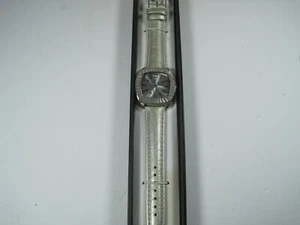 PAUL DU PREE LADIES WATCH - Picture 1 of 3