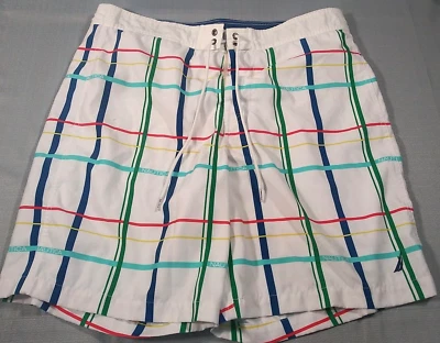 Bañador Nautica para hombre grande a cuadros blanco azul rojo amarillo verde encaje Foto 1 de 4