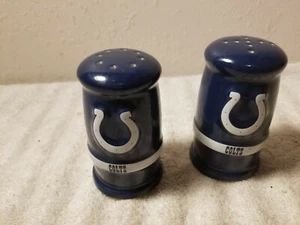 Indianapolis Colts Salt And Pepper Shakers - Picture 1 of 4