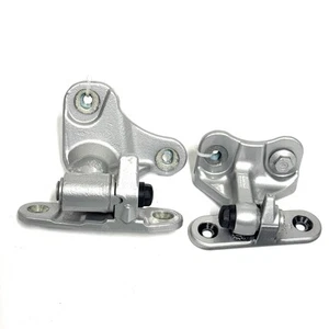 X156 MERCEDES 2018 GLA250 REAR LEFT SIDE DOOR UPPER & LOWER HINGE SET OEM - Foto 1 di 11