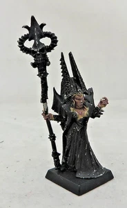 Dark Elves Sorceress Morathi a foot metal lot Old World - Imagen 1 de 2