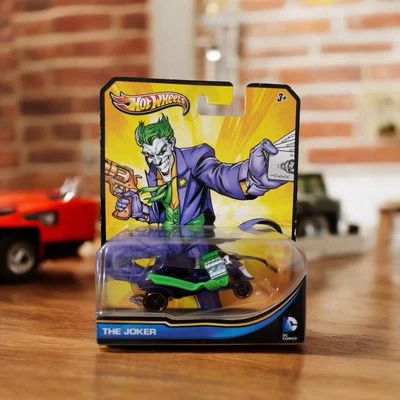 2013 Hot Wheels DC Comics The Joker   Y5156-0910 NIP - Image 1 of 4