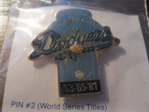 PJ- WORLD CHAMPION DODGERS 1963-65-81 (#2 PIN) SPILLO 76 PIN #30748 - Foto 1 di 4