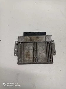 CALCULATEUR MOTEUR ECU PEUGEOT 206 1.4i 9641815780 / 9637706180-03 (74A) - Picture 1 of 4
