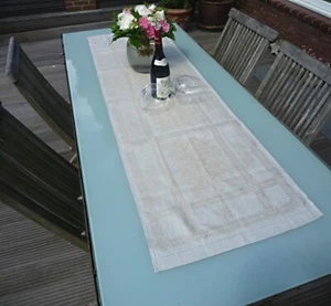 Camino de Mesa Jacquard Paño 50x170 CM Sonido Natural Con Rosenmotiven Y Calado - Picture 1 of 6