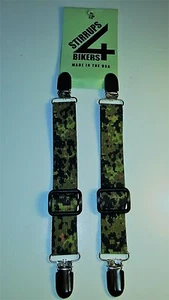 STIRRUPS 4 MOTOCICLISTAS.. PANTALONES DE MOTOCICLISTA CLIPS ABRAZADERAS BUNGEE... CAMUFLAJE DIGITAL - Imagen 1 de 3