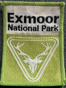 EXMOOR NATIONAL PARK SOUVENIR PIN BADGE - Picture 1 of 3