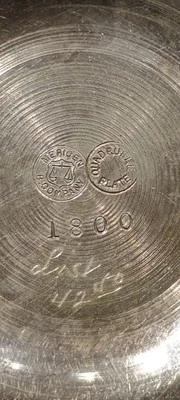 Juego de tetera plateada 1800 Meridian B Company cuádruple Foto 1 de 4