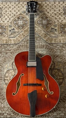 Guitarra Eléctrica Eastman AR503CE 16" Archtop en Clásica con Estuche Rígido y Configuración Gratuita! Foto 1 de 4