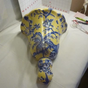 Chinese Chinoiserie-Inspired BLUE & YELLOW Wall Sconce by Oriental ACCENT 12" - Picture 1 of 8
