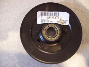 John Deere 110 112 210 212 214 216 PTO Belt Tensioner Idler Pulley AM38171 - Picture 1 of 2