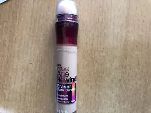 2 X MAYBELLINE INSTANT AGE REWIND CONCEALER/ERASER(146 /11 TAN) - Foto 1 di 2
