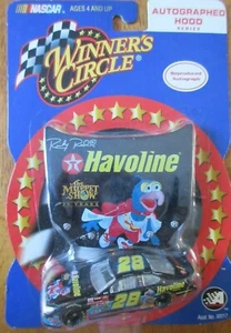 #28 Havonline / The Muppet Show 25 Years Autographed Hood Series Action 1:64 - Picture 1 of 7