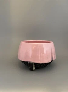 PRETTY PINK MCCOY POTTERY PEDESTAL LINE PLANTER BOWL - Picture 1 of 11