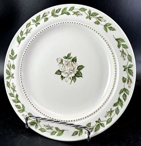 Superior Hall Dinnerware Cameo Rose 7 3/8” Salad Dessert Plate Priced Ea 4 Total - Picture 1 of 7