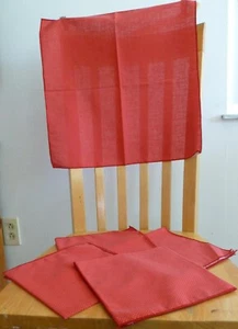 Juego de 6 servilletas rojas y blancas para lunares de 17"" x 17 - Imagen 1 de 3