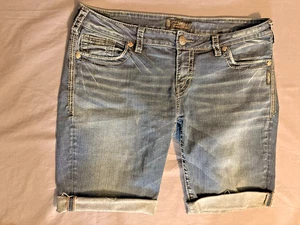 Silver Aiko Cut Off Jean Shorts Cuffed Med Wash Blue Denim Women’s Size 33 - Picture 1 of 6