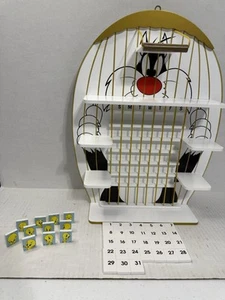 Calendario perpetuo con azulejos Danbury Mint Looney Tunes Piolín Silvestre - Imagen 1 de 10