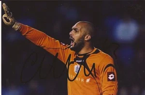 QPR * CARL IKEME SIGNED 6x4 ACTION PHOTO + COA - Bild 1 von 1