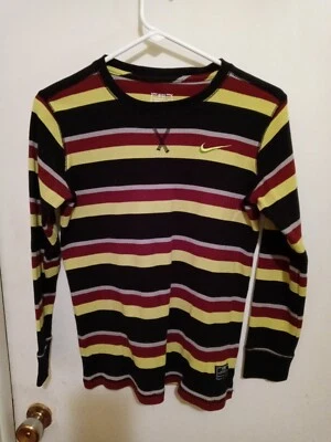 Nike Girls For World Class Athletes Long Sleeve Stripe Top. Size L (12-13 Yrs) - Image 1 of 4