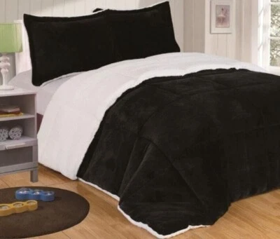 Ultimate Luxury Reversible Micromink and Sherpa 3-Pc. Comforter Set Queen BLACK - Image 1 of 2