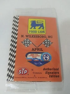 Food Lion Richard Petty 1992 Fan Appreciation Tour N. Wilkesboro Ccards Sealed - Picture 1 of 2