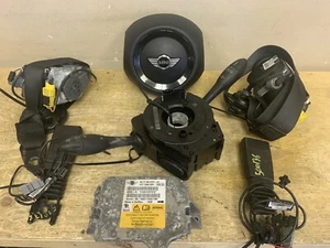 2013-2014-2015-2016 Mini Cooper Driver Wheel Airbag & Seatbelts - Picture 1 of 7