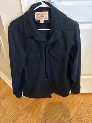 Filson Seattle Wool Jac Shirt Navy Size S Excellent Condition Men’s  Made In USA - Image 1 of 4