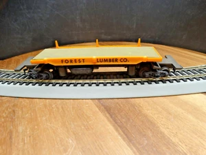 Life-Like HO Scale 40' Weighted Forest Lumber Co. Manual Side Dump Log Car - Picture 1 of 8