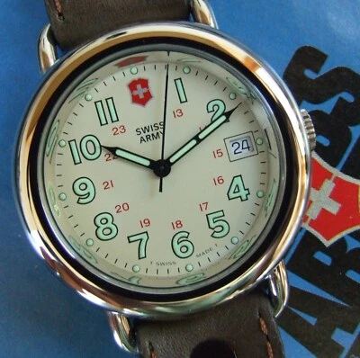 NOS SWISS ARMY~Men CAVALRY Watch~Rare Marlboro COUNTRY Store~MINT~LIMITED Supply - Image 1 of 4