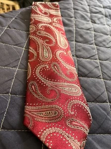 Daniel Craig Men’s Necktie Tie Paisley Deep Red Approximately 58 X 3.75” - Picture 1 of 6