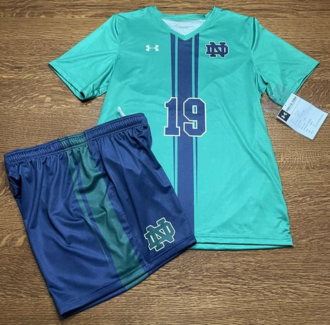 Under Armour Notre Dame Fighting Irish Womens Soccer Jersey & Shorts Size S NWT Cover