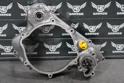 1997 SUZUKI RM125 MODEL V ENGINE MOTOR INNER CLUTCH COVER 11340-43811 - Image 1 of 4