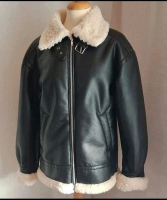 Divided H&M Jacke Lederoptik mit Teddyfutter Gr. XS schwarz neu ohne Etikett - Bild 1 von 4
